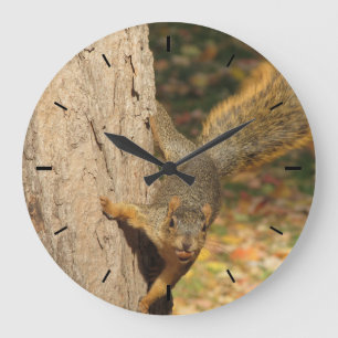 Grande Horloge Ronde Un écureuil avec une photo de noix