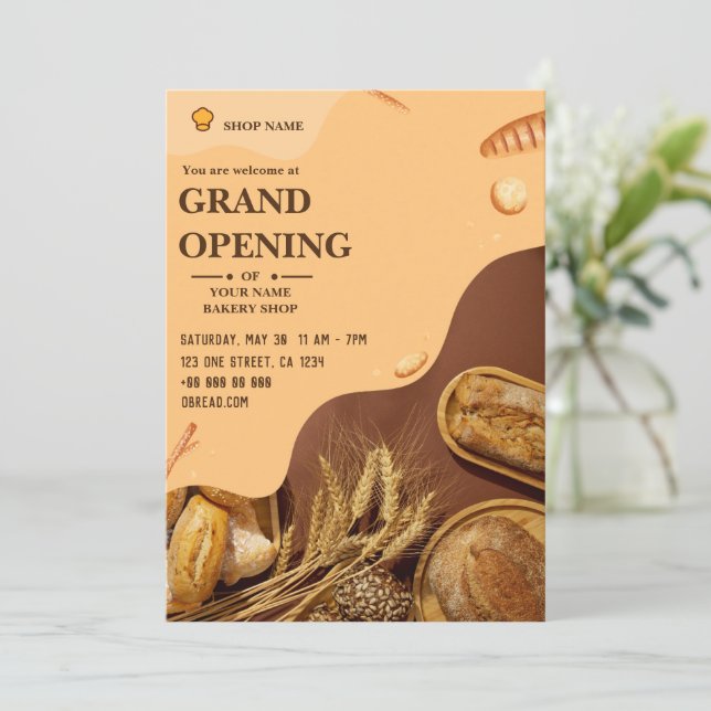 grande invitation à l'ouverture de la boulangerie  (Debout devant)