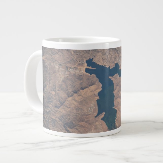 Grande Tasse 4 Juillet 2019 - Lac Isabella En Californie. (Devant gauche)