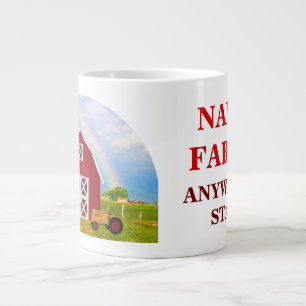 Grande Tasse Ajouter votre nom à la grange rouge avec le ciel b