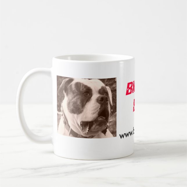 Grande tasse américaine de bouledogues (Gauche)
