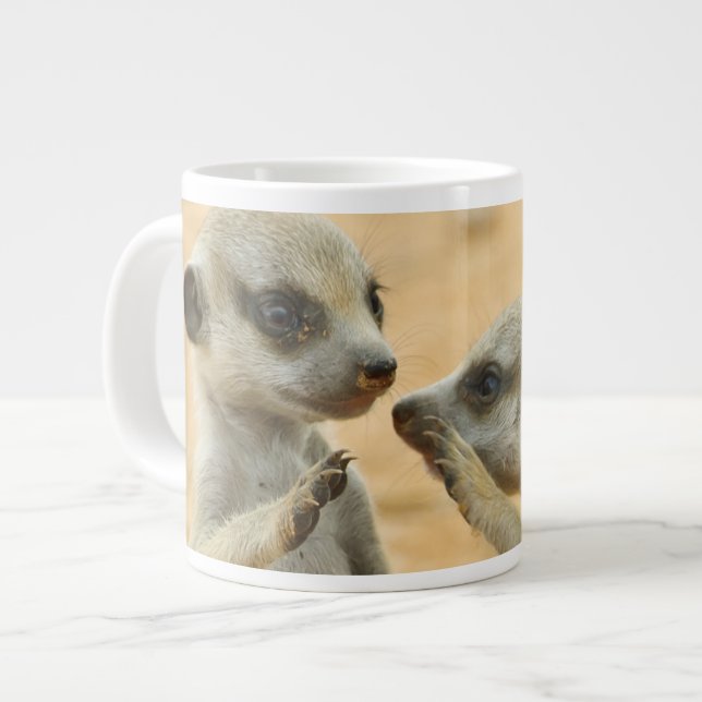 Grande Tasse Animaux de bébés cutest | Deux jeunes Meerkats (Devant gauche)
