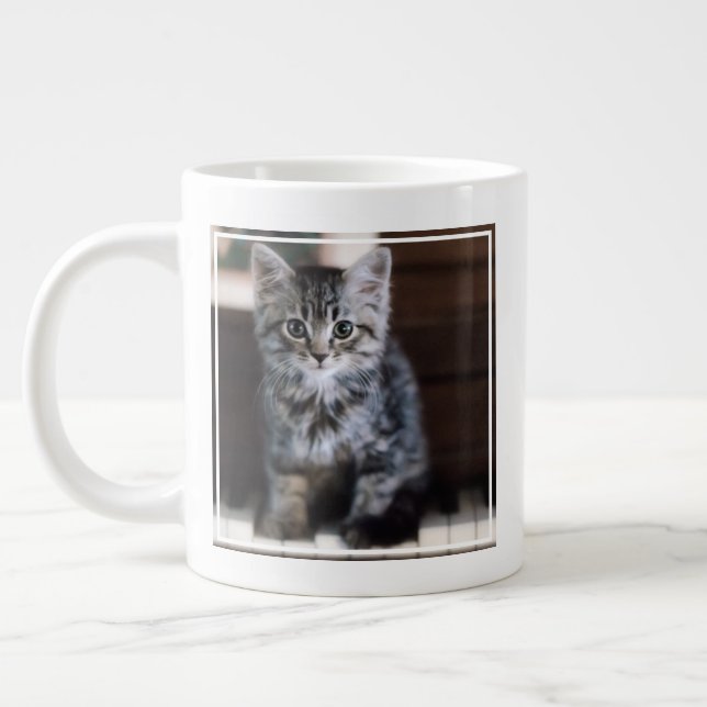 Grande Tasse Animaux de bébés cutest | Kitten sur Touches de pi (Gauche)