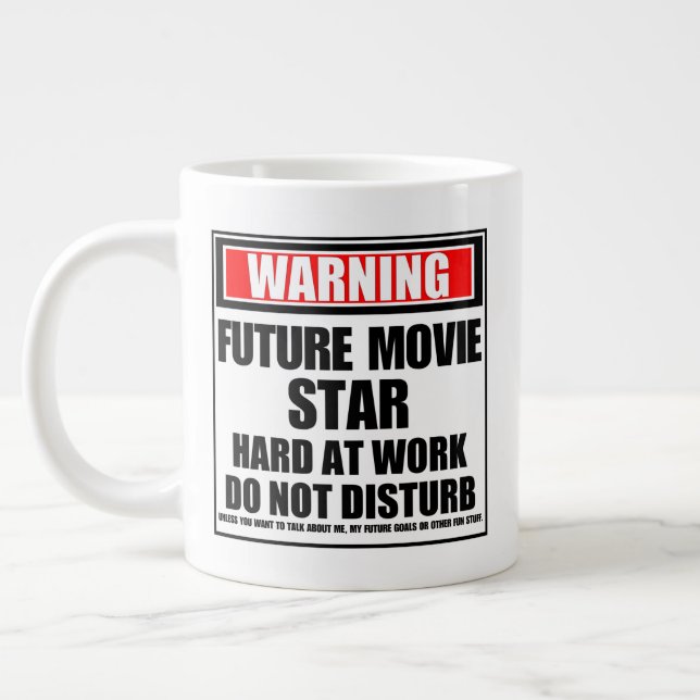 Grande Tasse Avertissement Futur Film Star dur au travail (Gauche)