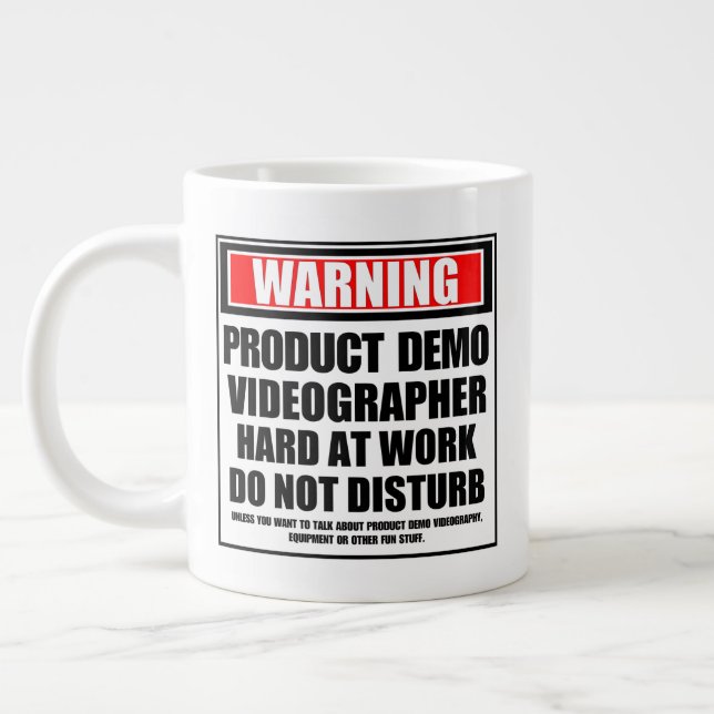 Grande Tasse Avertissement Produit Démo Vidéographe Dur Au Trav (Gauche)
