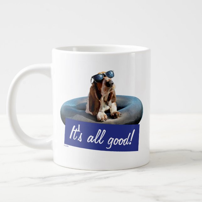 Grande Tasse Basset Hound dans les lunettes de soleil (Gauche)
