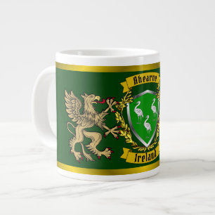 Grande Tasse Bouclier irlandais Ahearne/Aherne et Griffins