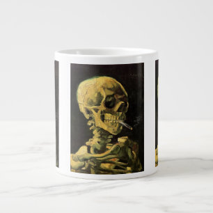 Grande Tasse Crâne avec cigarette brûlante par Vincent van Gogh
