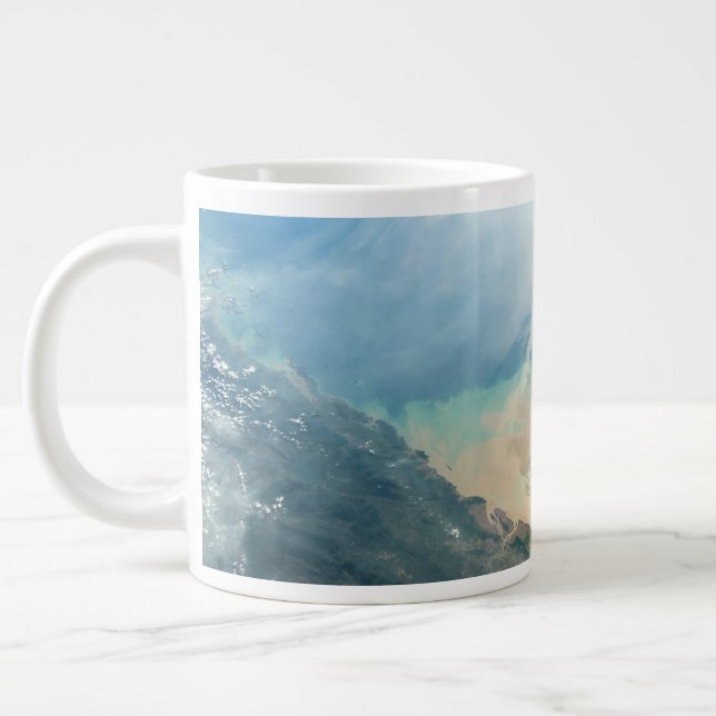 Grande Tasse Delta De La Rivière Irrawaddy En Birmanie (Myanmar (Gauche)