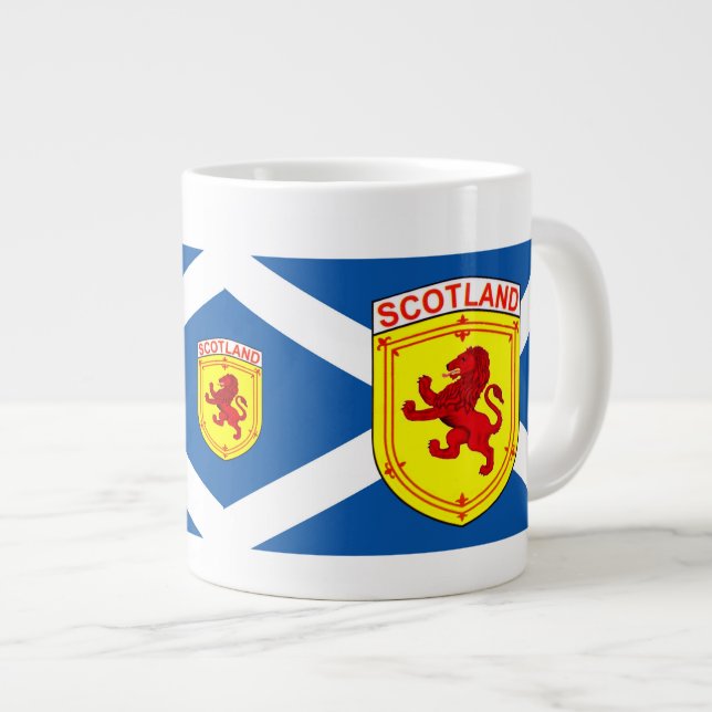 Grande Tasse Ecosse, lion de Rampant, Ancien drapeau d'Ecosse (Devant droit)
