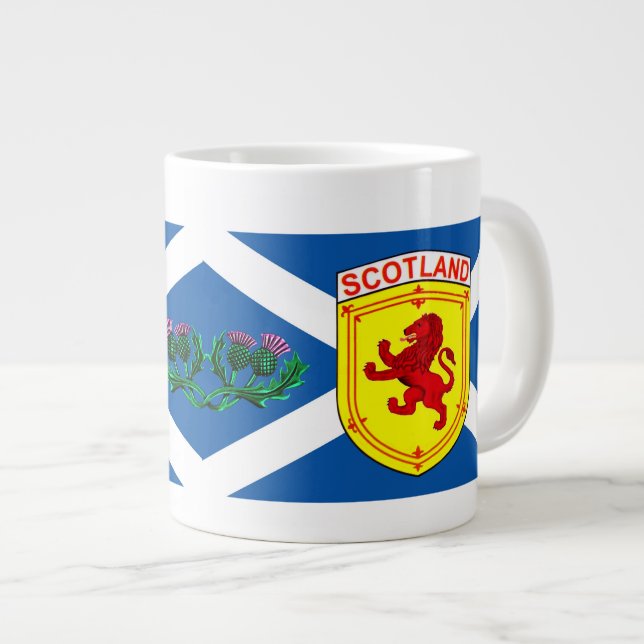 Grande Tasse Ecosse, lion rampant, drapeau antique, chardon (Devant droit)