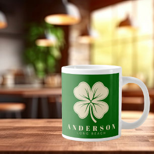 Grande Tasse Irlandais Lucky Four Leaf Clover avec le nom vert