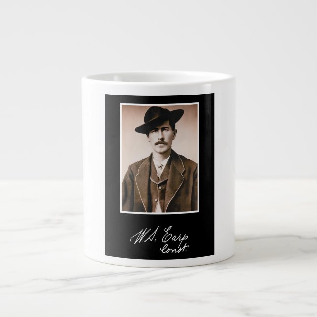 Grande Tasse Le gendarme Wyatt Earp dans son premier rôle (Devant)