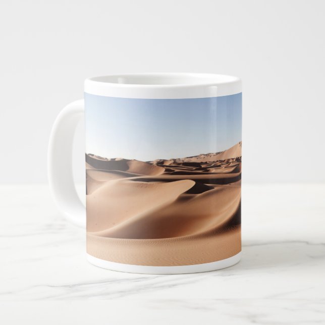 Grande Tasse Les déserts | Dunes de sable des Émirats arabes un (Devant gauche)