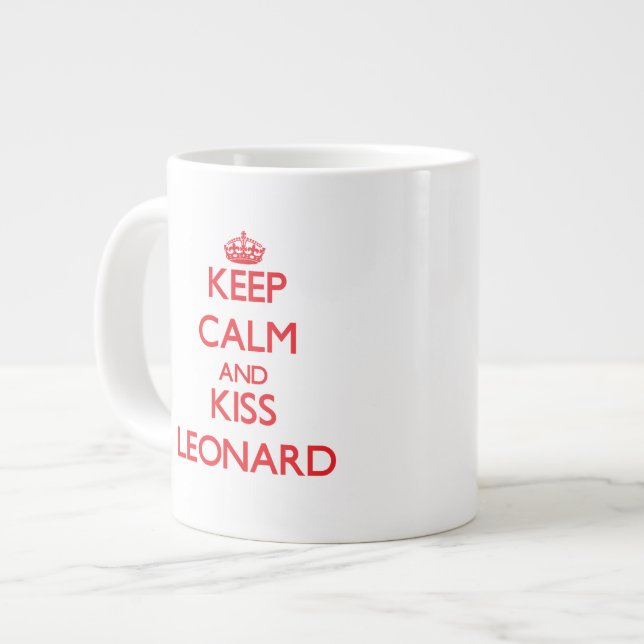 Grande Tasse Maintenez calme et baiser Léonard (Devant gauche)