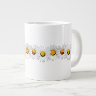 Grande Tasse Marguerites blanches sous la pluie