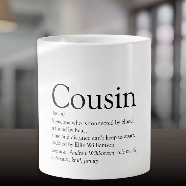 Grande Tasse Noir et blanc Moderne Cool amusant Cousin Définiti (Black and White Modern Fun Cool Cousin Definition Giant Coffee Mug)