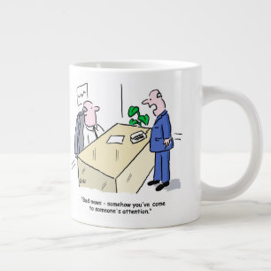 Grande Tasse Office Worker A Été Remarqué. Bureau