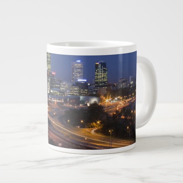 Grande Tasse Perth, Australie. Vue du centre de Perth depuis (Devant droit)