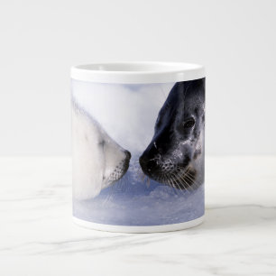 Grande Tasse Phoque de Groenland mère avec son petit
