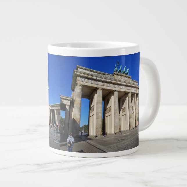 Grande Tasse Porte de Brandebourg, Berlin, Allemagne (Devant droit)