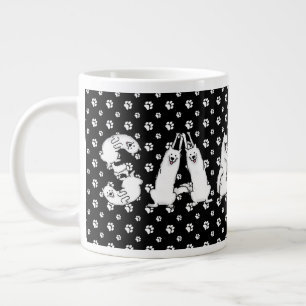 Grande Tasse Sammy épelée dans des lettres de Chien Samoyé