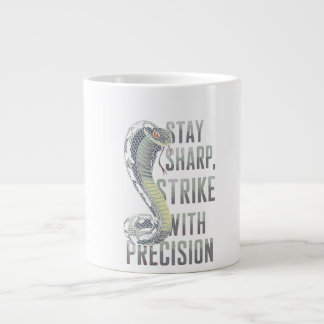 Grande Tasse Stay Sharp, Strike with Precision - Cobra Design
