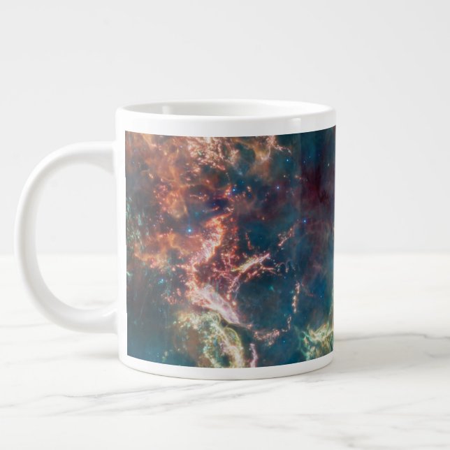 Grande Tasse Supernova Resnant Cassiopée A. (Gauche)