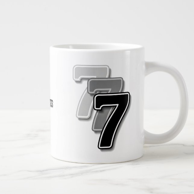 Grande Tasse Triple Seven Graphic – Minimalist Modern Art (Droite)