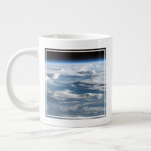 Grande Tasse Un ciel nuageux au-dessus du Soudan