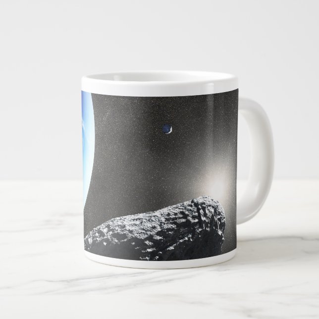 Grande Tasse Un Hippocamp de la minuscule lune de Neptune. (Devant droit)