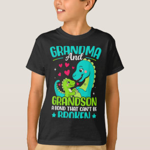Grandma And Grandson A Bond That Cant Be Broken Di T-Shirt