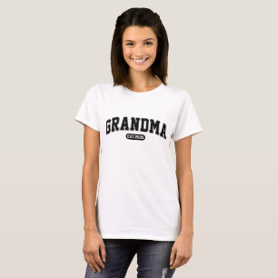 Grandma Est.2025 T-Shirt
