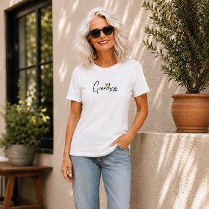 Grandma Established New Grandmother Gift T-Shirt