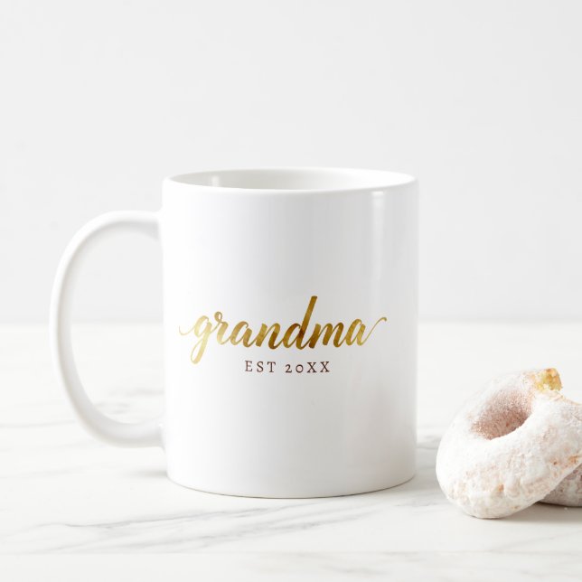 Grandma Mug | Personalized “EST” Baby Announcement (Avec donut)