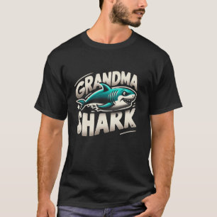 Grandma Shark Funny Shark Matching Family for Wome T-Shirt