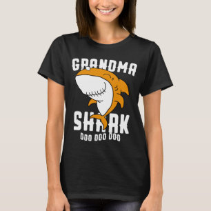 Grandma Shark Mommy Birthday Halloween Christmas T-Shirt