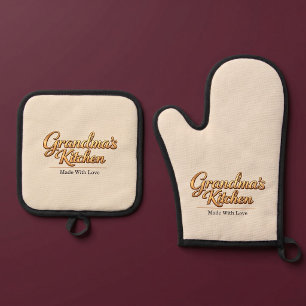 Grandma's Kitchen Personalized Oven Mitt & Pot Holder Set