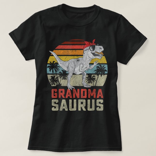 Grandmasaurus T Rex Dinosaur Grandma Saurus Family T-Shirt (Design Front)