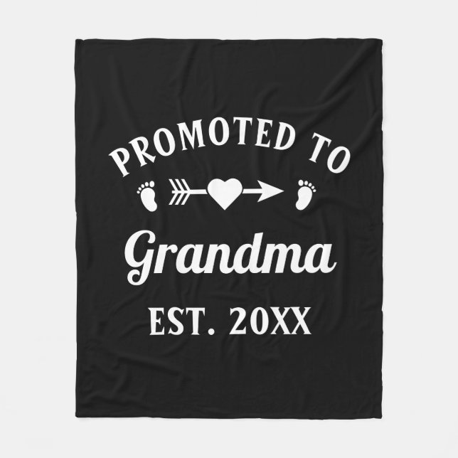 Grandmother Abuela Nonna Nanna Promoted To Grandma Fleece Blanket (Front)