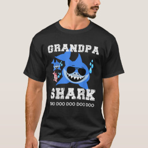 Grandpa Shark Men Kids Women Family Matching Fathe T-Shirt