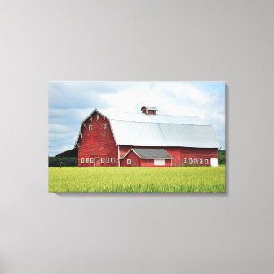 Grange rouge sur la toile d'impression de ferme