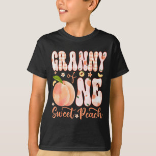 Granny of one sweet peach 1st birthday girl party T-Shirt