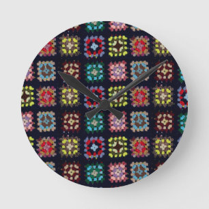 Granny squares round clock