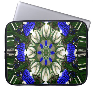 Grape Hyacinth of Love... Laptop Sleeve