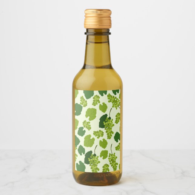 Grapes and Grape Leaves Pattern    Wine Label (Front)