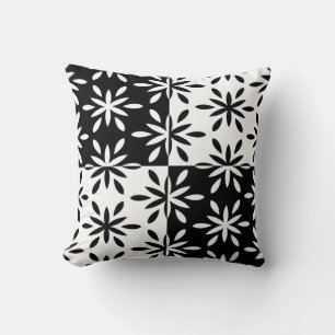 Graphic Black and White Geometric Flower Pattern Throw Pillow