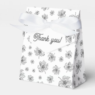 Graphic peonies. favor box