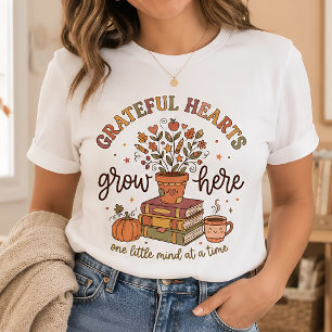 Grateful Hearts Grow Here Retro Fall Teacher T-Shirt