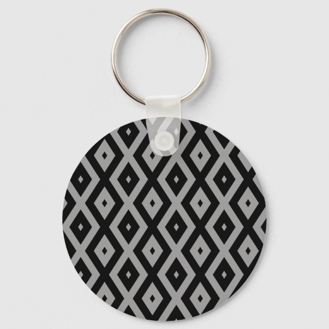 Gray and black diamond pattern keychain (Front)